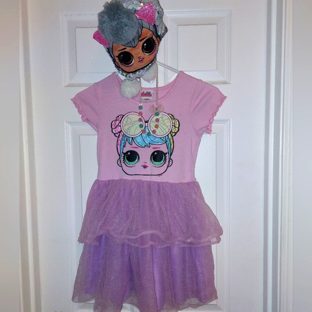 L.O.L. SURPRISE Bundle Dress Beanie Hat Necklace